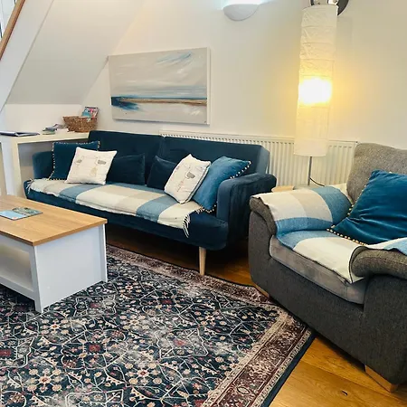 Road- Short Walk To Charlestown, & Coastal Paths- Dog Friendly * Carlyon Bay